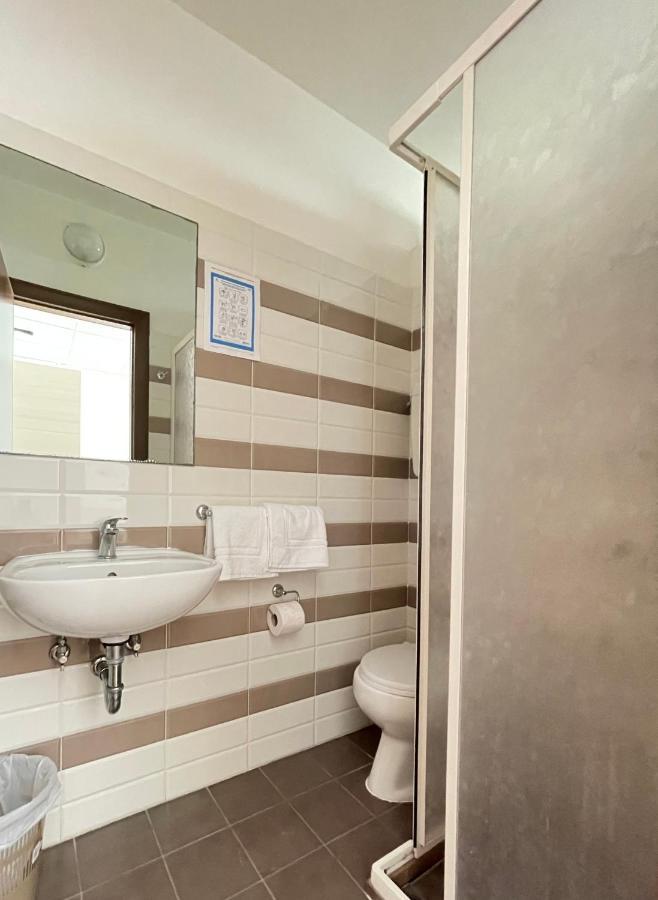 Hotel Orlov Rimini Eksteriør bilde